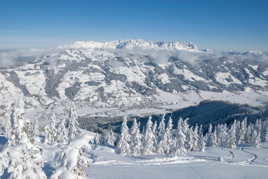 Hotel Kraftquelle Schlossblick Angerberg  Екстериор снимка